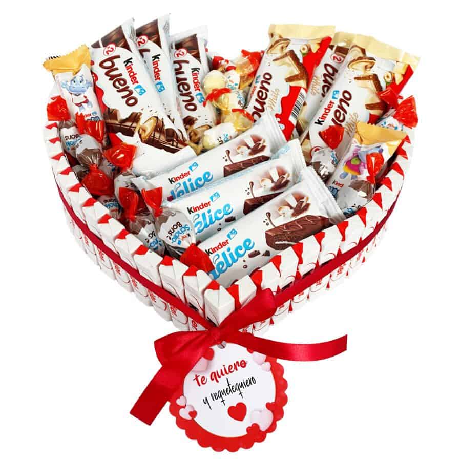 Cesta-corazón-de-regalo-con-chocolates-kinder-bueno